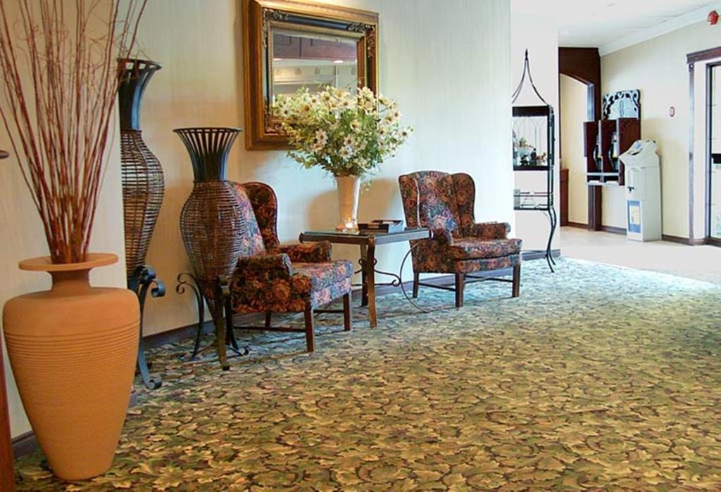 Ambassador Hotel 서드베리 외부 사진