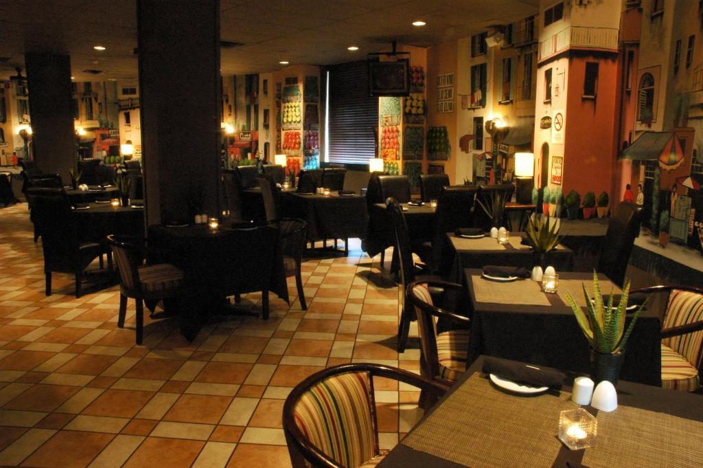 Ambassador Hotel 서드베리 외부 사진